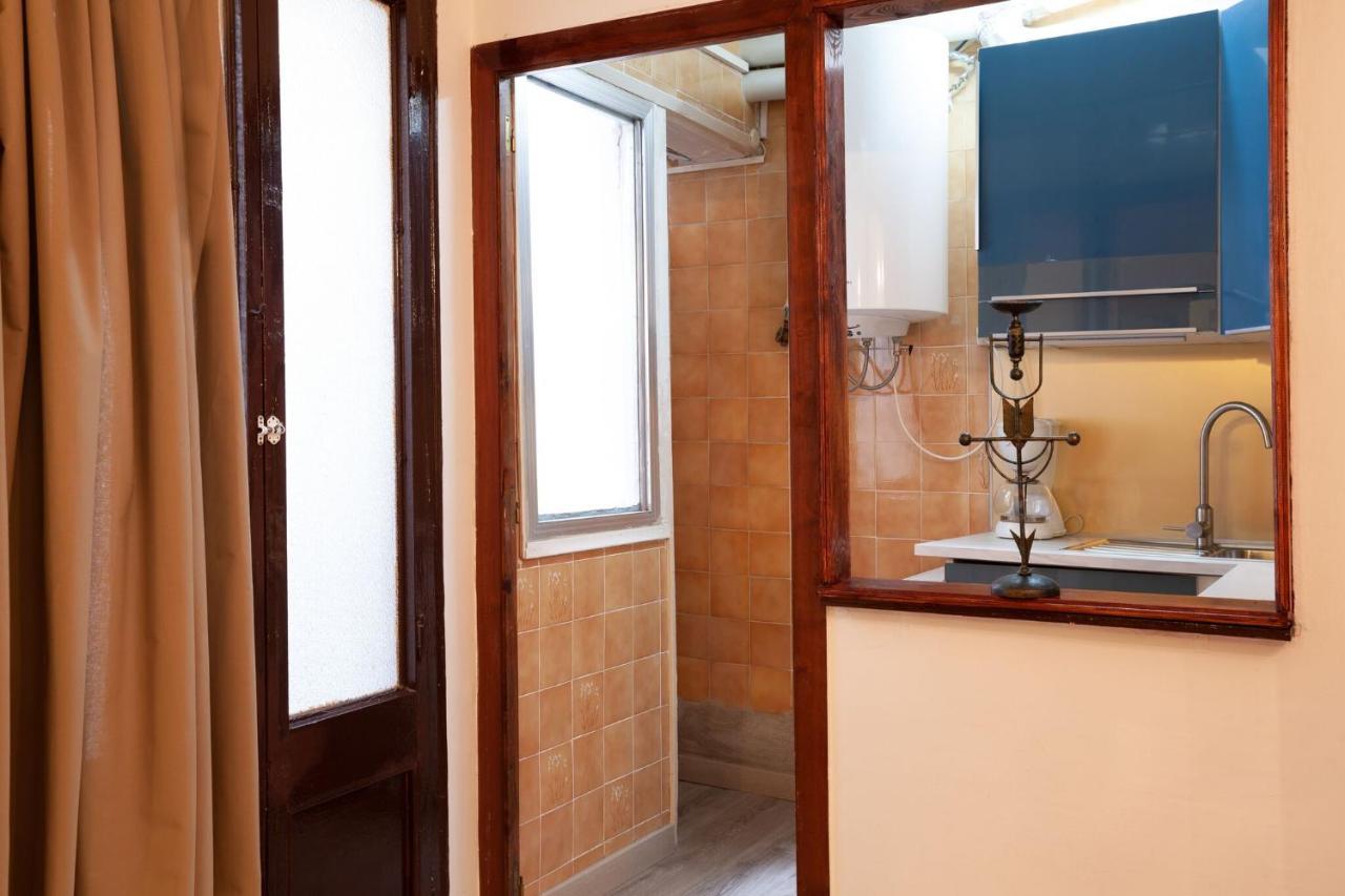 Ferienwohnung Esquirol Barcelona Exterior foto